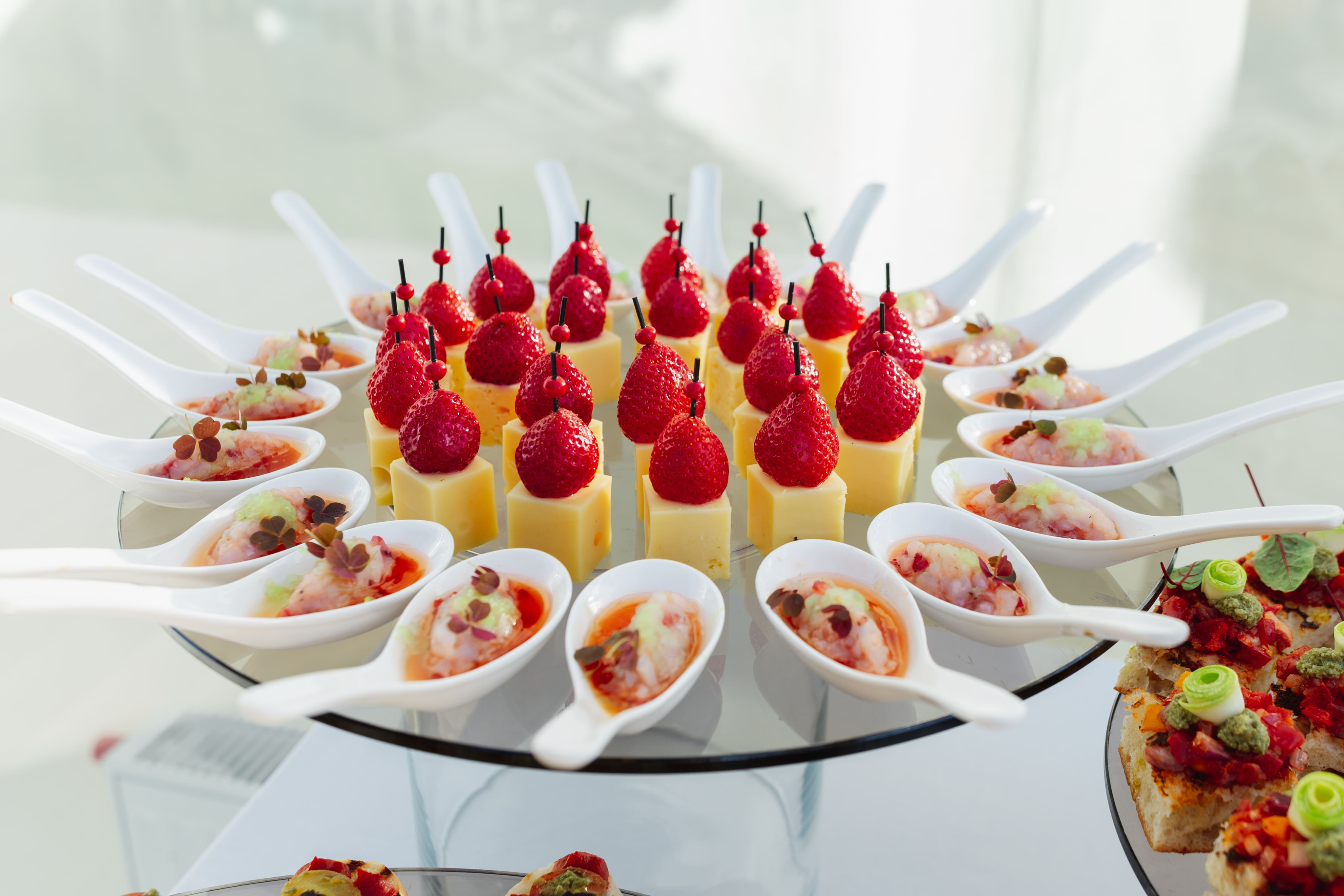 Эффектная подача праздничных блюд